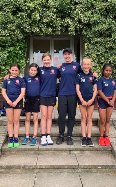 Essex U`0s County Cup girls team 22 with Captain Helen Parish